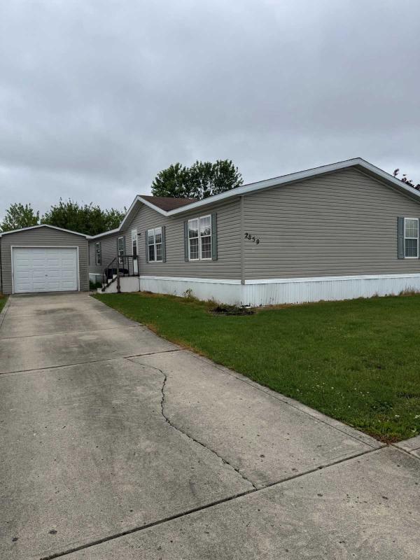 Photo 1 of 1 of home located at 2859 Deerfield Run  Anderson, IN 46017