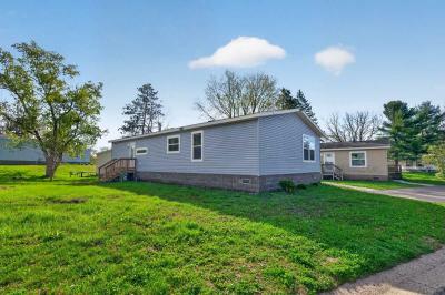 Photo 3 of 30 of home located at 632 Cimarron Lake Elmo, MN 55042