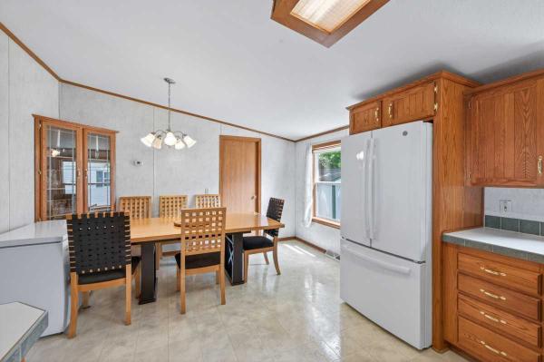 2000 Mobile Home