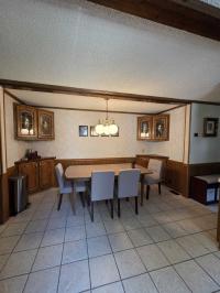1988 Victorian Manufactured Home
