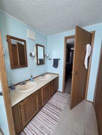 1988 Victorian Manufactured Home
