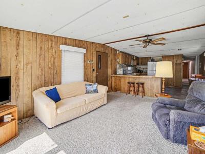 Photo 5 of 29 of home located at 2748 S Tamarac Ludington, MI 49431