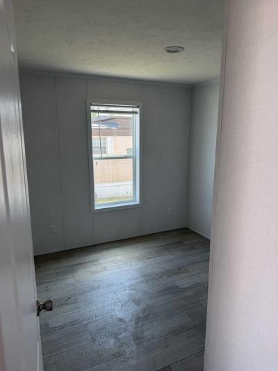 Photo 3 of 9 of home located at 2535 Hedrick Ct. Decatur, IL 62526