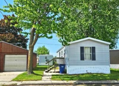 Mobile Home at 1331 Bellevue St Lot 134 Green Bay, WI 54302