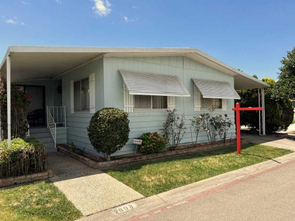 1974 Golden Heritage Mobile Home For Sale