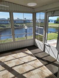 1992 Suncoast M.H. Mobile Home