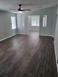 1992 Suncoast M.H. Mobile Home