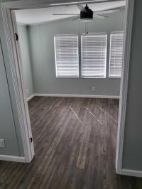 1992 Suncoast M.H. Mobile Home