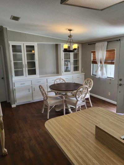Photo 5 of 24 of home located at 549 Sunrise Ave North Fort Myers, FL 33903