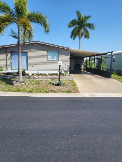 Photo 3 of 28 of home located at 334 Sunrise Ave North Fort Myers, FL 33903