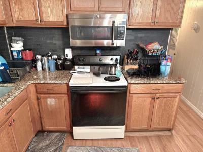 Photo 2 of 10 of home located at 601 Starkey Rd Largo, FL 33771
