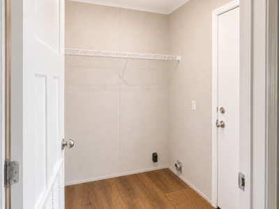 Photo 4 of 10 of home located at 29 Oakdale Village Dr. North Brunswick, NJ 08902