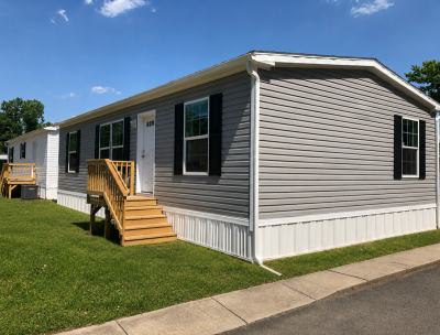 Mobile Home at 16 Oakdale Village Drive North Brunswick, NJ 08902