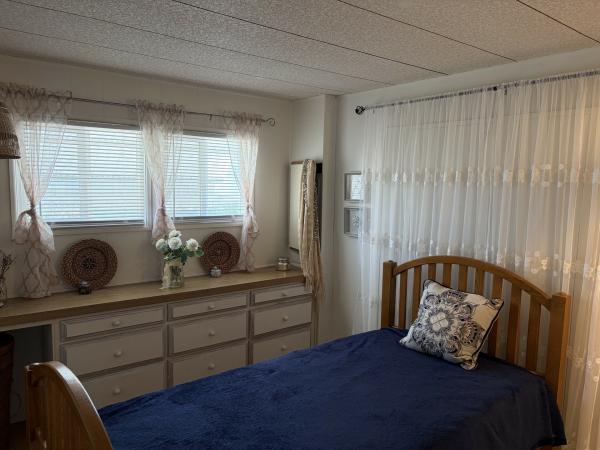 1971 BARR Single Mobile Home