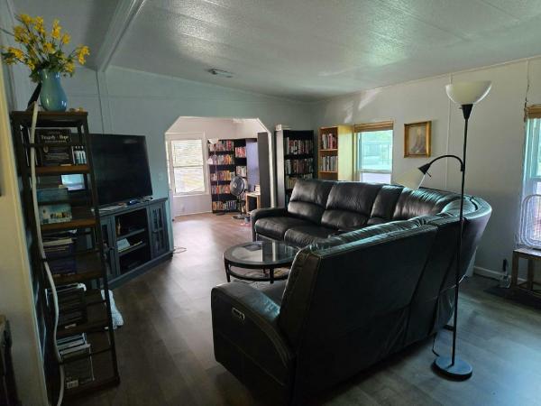 1984 TWIN HS Manufactured Home