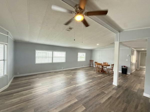 1985 Palm Harbor HS Manufactured Home