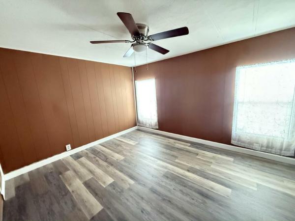 1985 Palm Harbor HS Manufactured Home