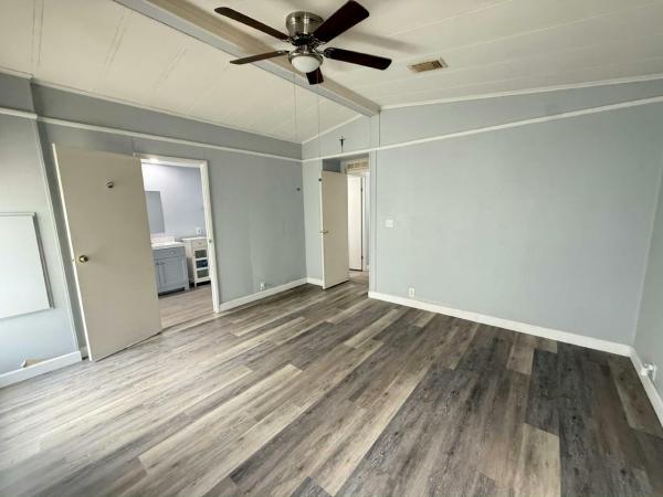 1985 Palm Harbor HS Manufactured Home