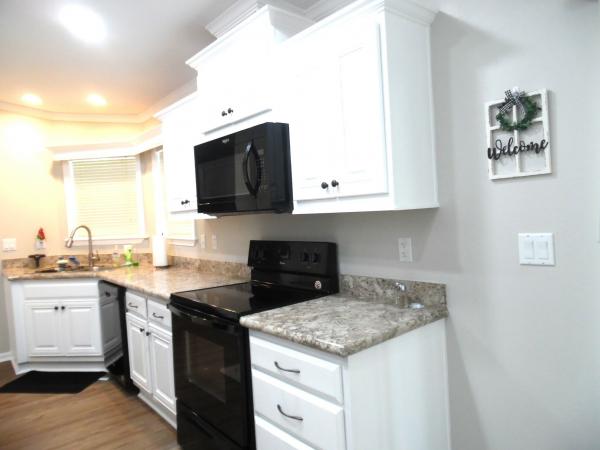 2018 Skyline 5079 Mobile Home