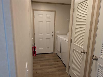 Photo 4 of 9 of home located at 4214 Shari Lane Mount Clemens, MI 48043