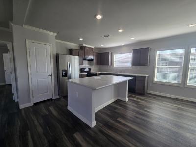 Photo 4 of 14 of home located at 336 Broken Arrow Lane Kyle, TX 78640