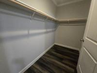 2022 Oak Creek Homes GUD-556J-42 Mobile Home