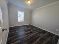 2022 Oak Creek Homes GUD-556J-42 Mobile Home