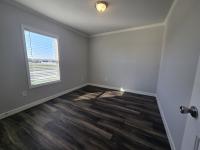 2022 Oak Creek Homes GUD-556J-42 Mobile Home