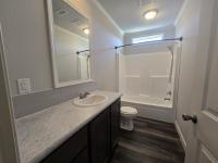 2022 Oak Creek Homes GUD-556J-42 Mobile Home