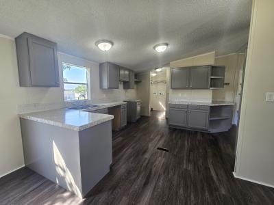 Photo 5 of 11 of home located at 986 Harvest Moon Parkway Kyle, TX 78640