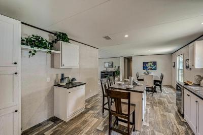 Photo 5 of 14 of home located at 1601 East Slaughter Lane 178 Austin, TX 78747