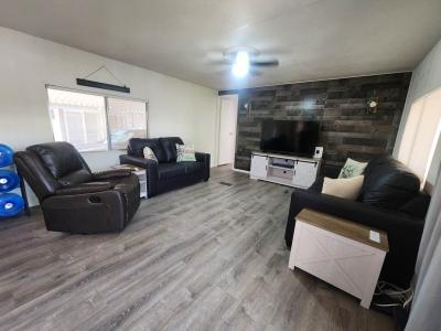 Photo 4 of 16 of home located at 11101 E University Dr, Lot #168 Apache Junction, AZ 85120