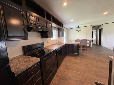Photo 4 of 12 of home located at 843 Robin Nest Way Houston, TX 77073