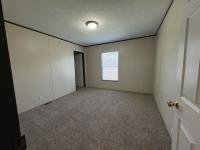2015 Clayton 38SUN2852BH15 Mobile Home
