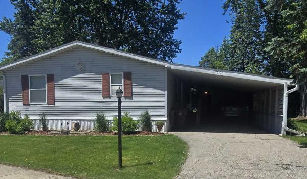 1992 Carollton Mobile Home For Sale
