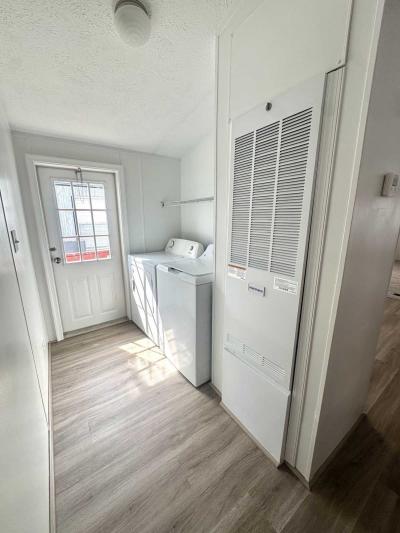 Photo 3 of 4 of home located at 17 Carling Circle Halethorpe, MD 21227