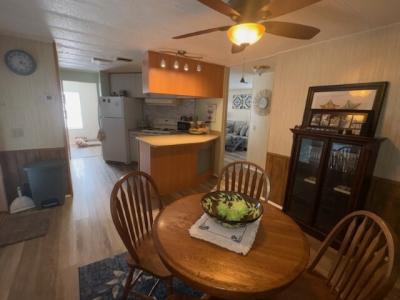 Photo 5 of 18 of home located at 3113 State Road 580, #61 Safety Harbor, FL 34695