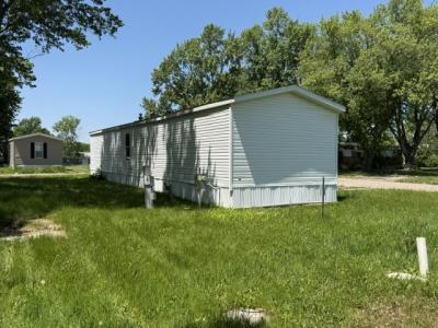 Photo 4 of 19 of home located at 9098 N Saginaw Rd Mount Morris, MI 48458
