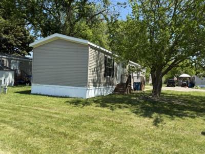 Photo 3 of 15 of home located at 9098 N Saginaw Rd Mount Morris, MI 48458