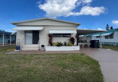 Mobile Home at 6320 Tahitian Drive, Lot 091 Bradenton, FL 34207