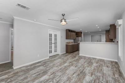Photo 3 of 37 of home located at 104 Cottonwood Naples, FL 34112