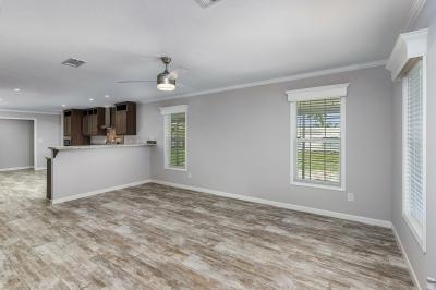 Photo 5 of 37 of home located at 104 Cottonwood Naples, FL 34112