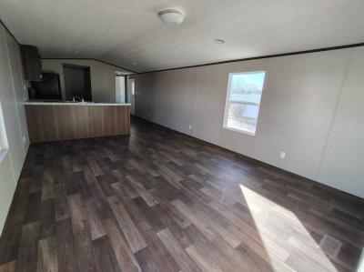 Photo 4 of 11 of home located at 5135 S Hydraulic St Wichita, KS 67216