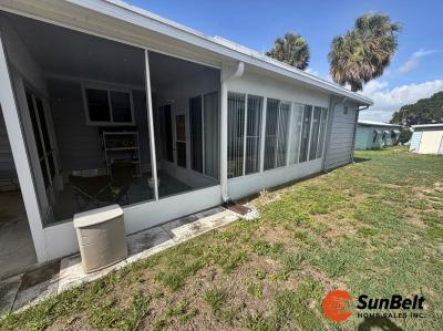 Photo 2 of 27 of home located at 1231 Sunset Drive Leesburg, FL 34788