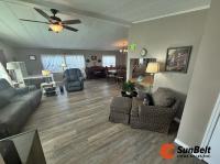 1985 Palm Harbor Manufactured Home