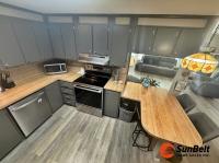 1985 Palm Harbor Manufactured Home