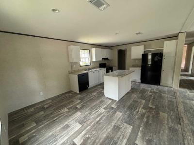 Photo 5 of 14 of home located at 356 Bayhead Dr #233 Tallahassee, FL 32304
