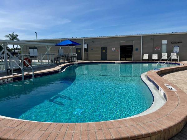 MANA CC FLMHS 2BD/2BA Mobile Home