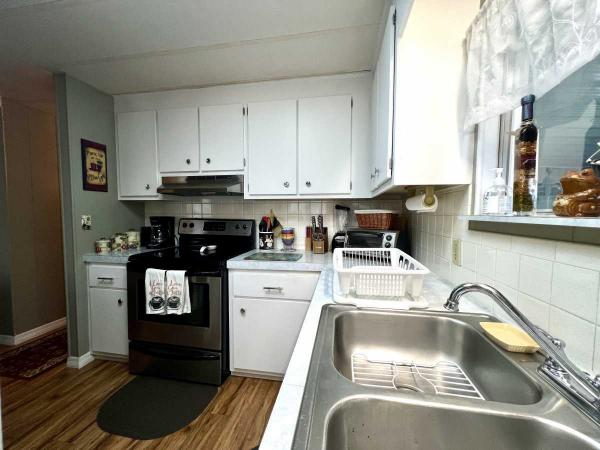 1976 TROP Manufactured Home