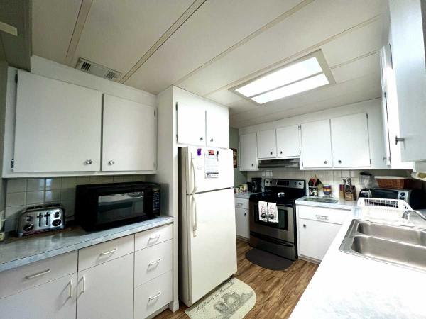 1976 TROP Manufactured Home
